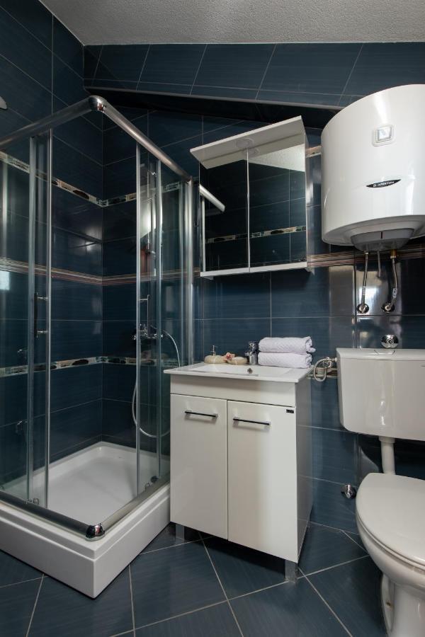 تْشيرسيك نوفي Apartmani Pravilovic المظهر الخارجي الصورة