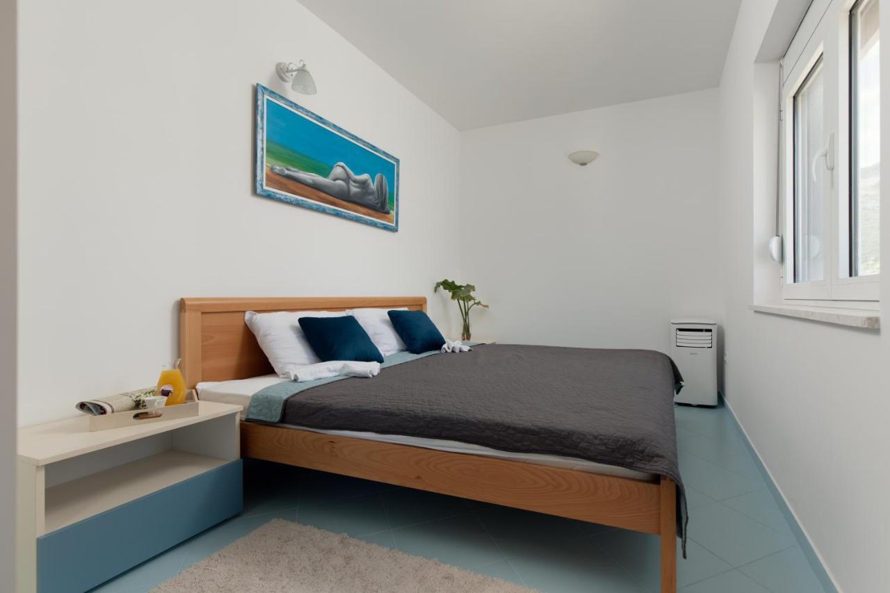 تْشيرسيك نوفي Apartmani Pravilovic المظهر الخارجي الصورة
